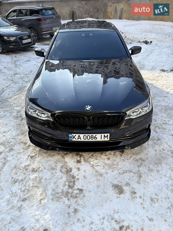 Седан BMW 5 Series 2018 в Киеве