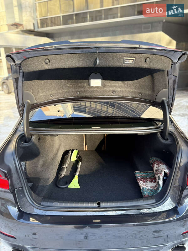 Седан BMW 5 Series 2018 в Киеве