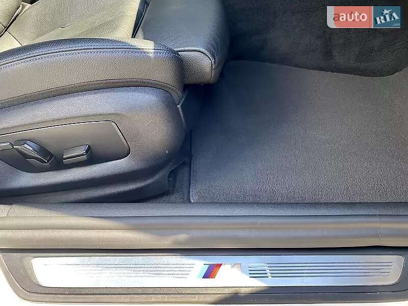 Седан BMW 5 Series 2016 в Киеве фото 20 Седан BMW 5 Series 2016 в Киеве