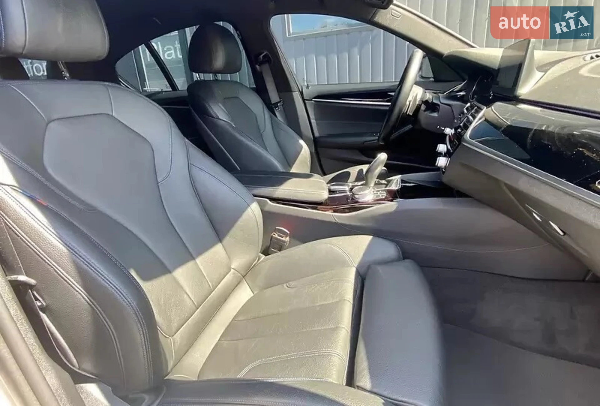 2016 BMW 5er - мініатюра 10