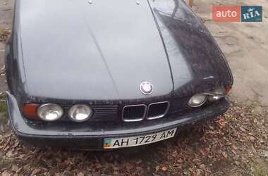 Седан BMW 5 Series 1990 в Дніпрі