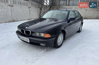 Седан BMW 5 Series 2000 в Виннице