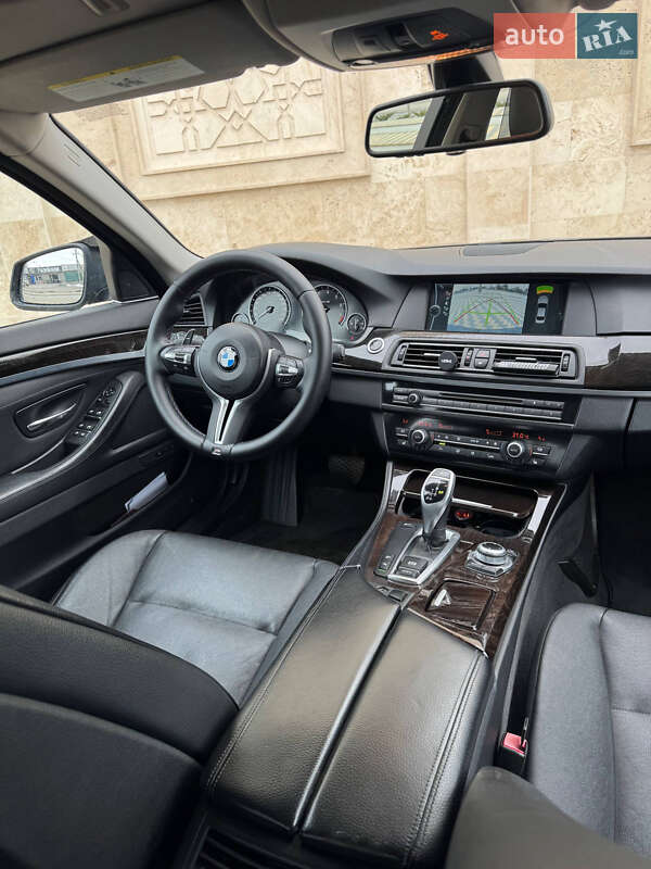 Седан BMW 5 Series 2010 в Одессе