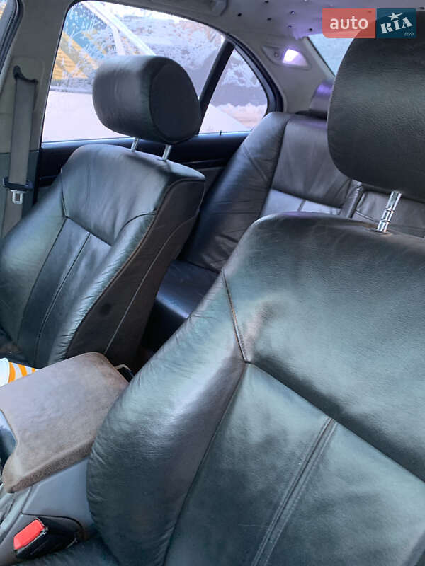 Седан BMW 5 Series 1997 в Киеве