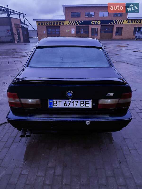 Седан BMW 5 Series 1989 в Великой Александровке