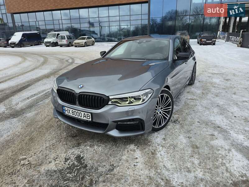 Седан BMW 5 Series 2017 в Хмельницком