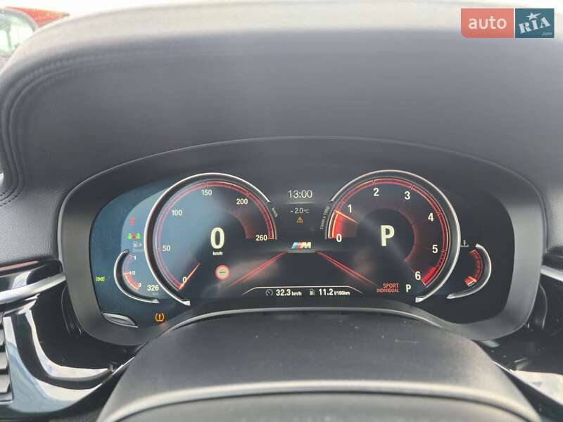 Седан BMW 5 Series 2017 в Хмельницком