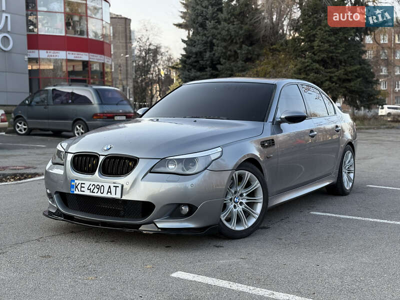 Седан BMW 5 Series 2005 в Кременчуге