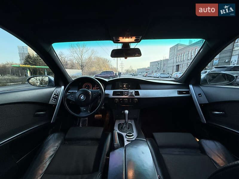 Седан BMW 5 Series 2005 в Кременчуге