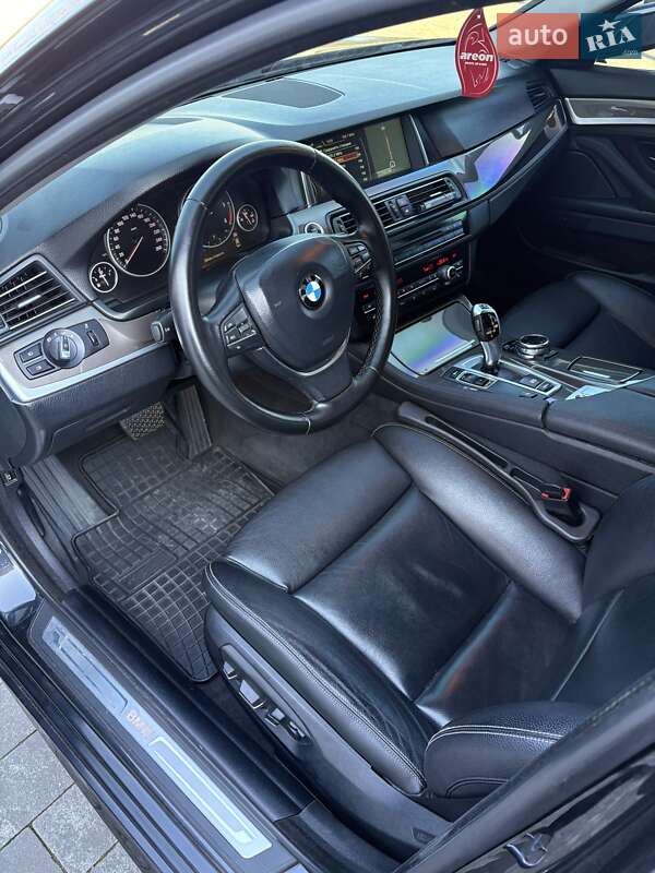 Седан BMW 5 Series 2014 в Ужгороде