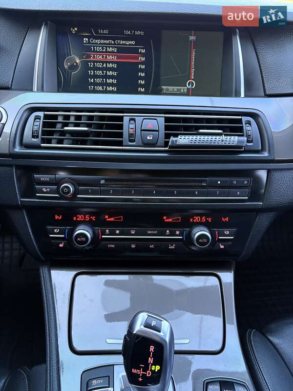Седан BMW 5 Series 2014 в Ужгороде