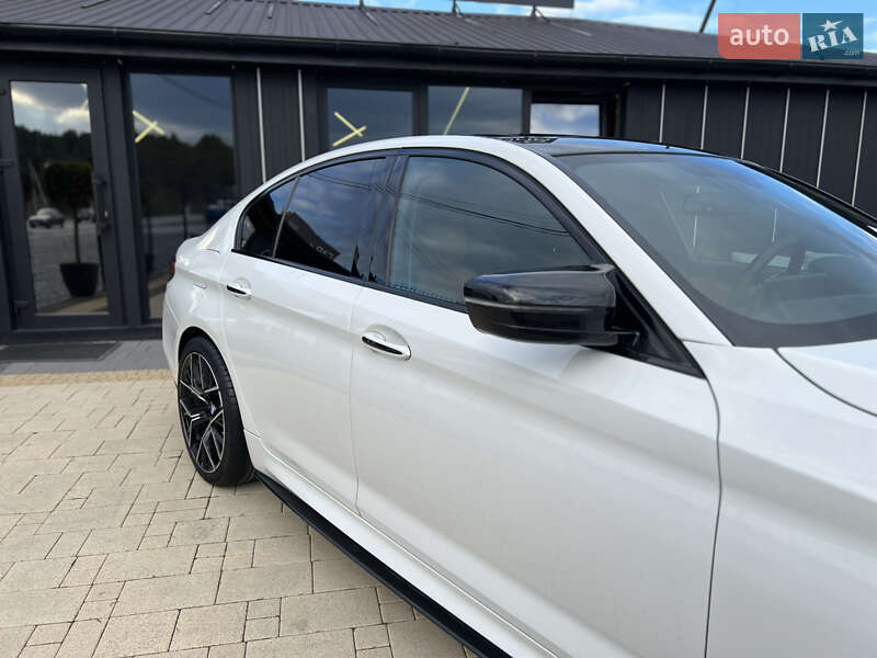 Седан BMW 5 Series 2017 в Львове фото 11 Седан BMW 5 Series 2017 в Львове