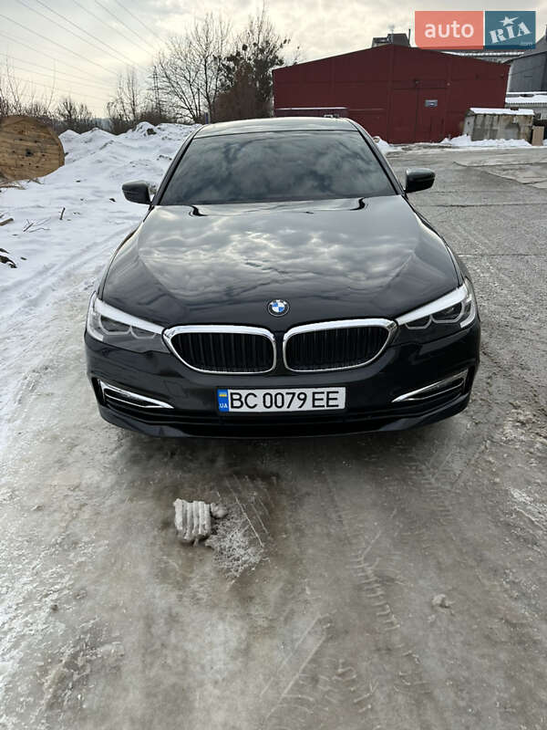 Седан BMW 5 Series 2017 в Львове фото 4 Седан BMW 5 Series 2017 в Львове