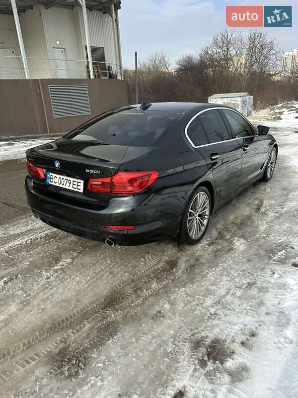 Седан BMW 5 Series 2017 в Львове фото 14 Седан BMW 5 Series 2017 в Львове