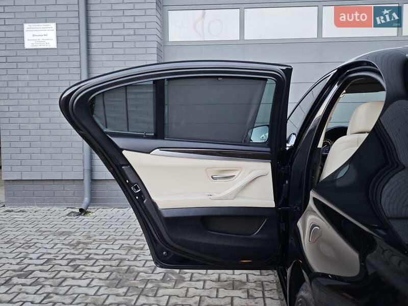 Седан BMW 5 Series 2016 в Луцке