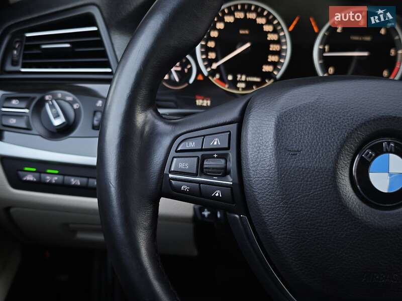 Седан BMW 5 Series 2016 в Луцке