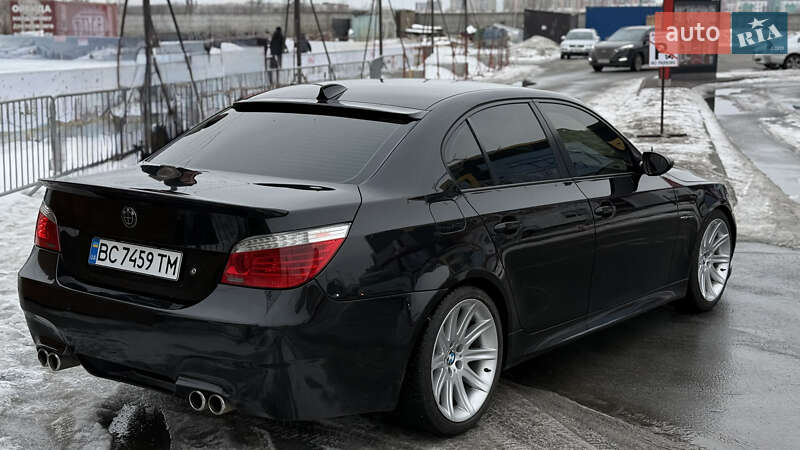 Седан BMW 5 Series 2003 в Киеве