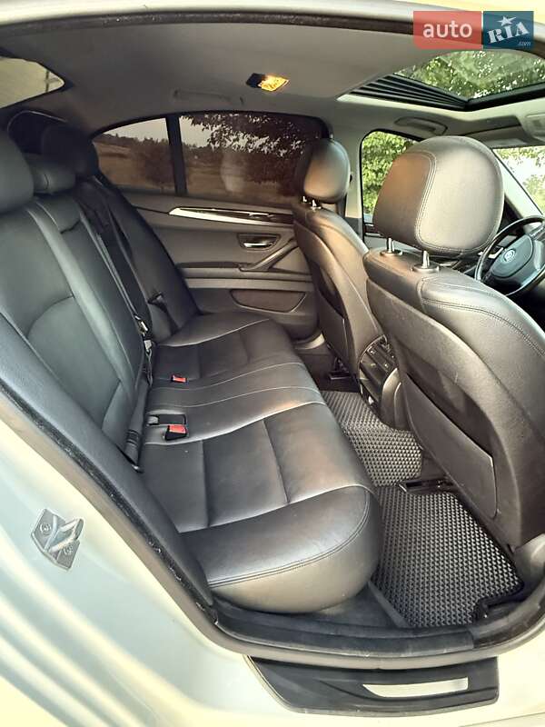 Седан BMW 5 Series 2014 в Киеве