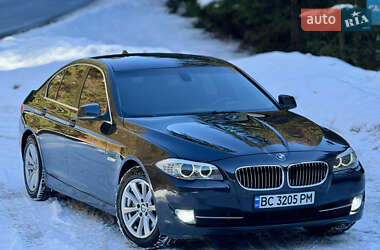 Седан BMW 5 Series 2012 в Межгорье