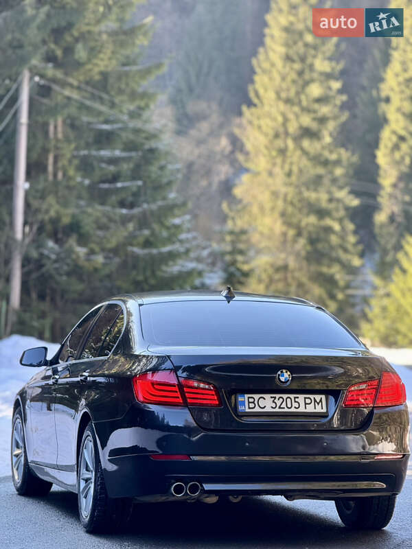 Седан BMW 5 Series 2012 в Межгорье фото 40 Седан BMW 5 Series 2012 в Межгорье