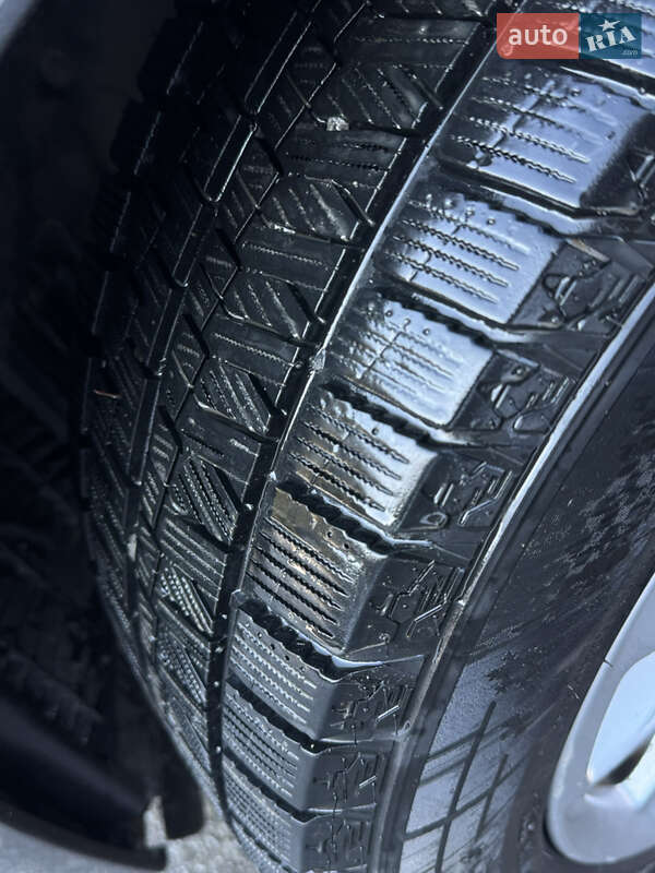 Седан BMW 5 Series 2012 в Межгорье фото 43 Седан BMW 5 Series 2012 в Межгорье