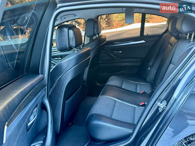 Седан BMW 5 Series 2012 в Межгорье фото 51 Седан BMW 5 Series 2012 в Межгорье