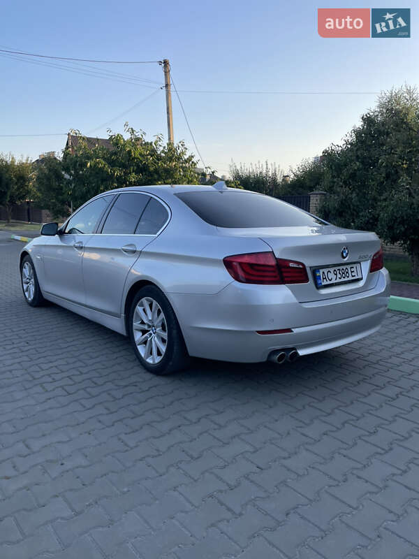 Седан BMW 5 Series 2010 в Луцке