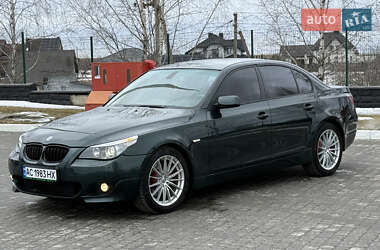 Седан BMW 5 Series 2005 в Ровно