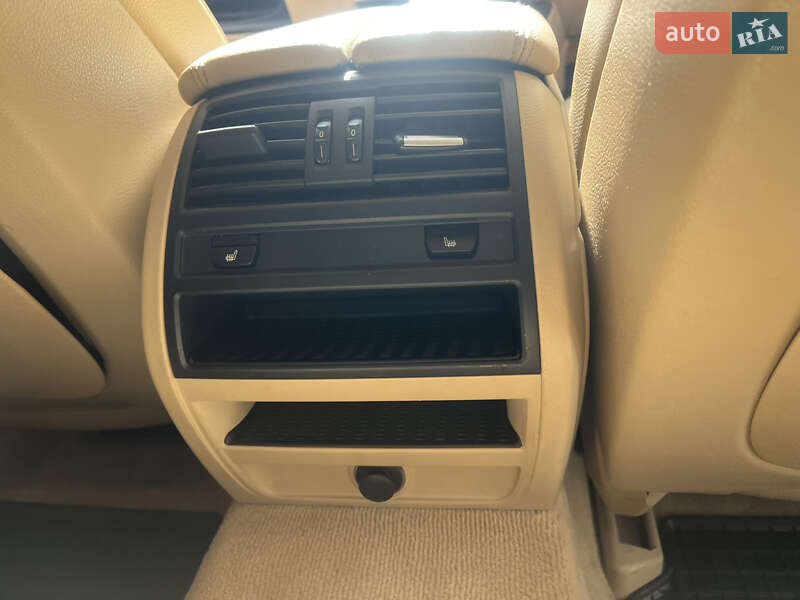 Седан BMW 5 Series 2011 в Хмельницком