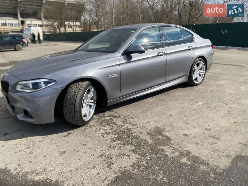 Седан BMW 5 Series 2015 в Ивано-Франковске