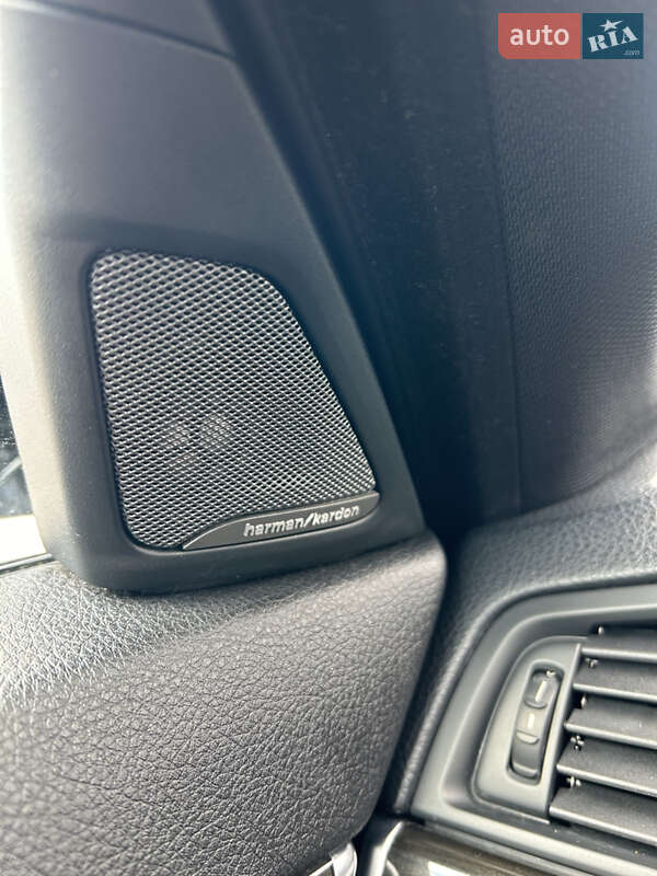 Седан BMW 5 Series 2015 в Ивано-Франковске