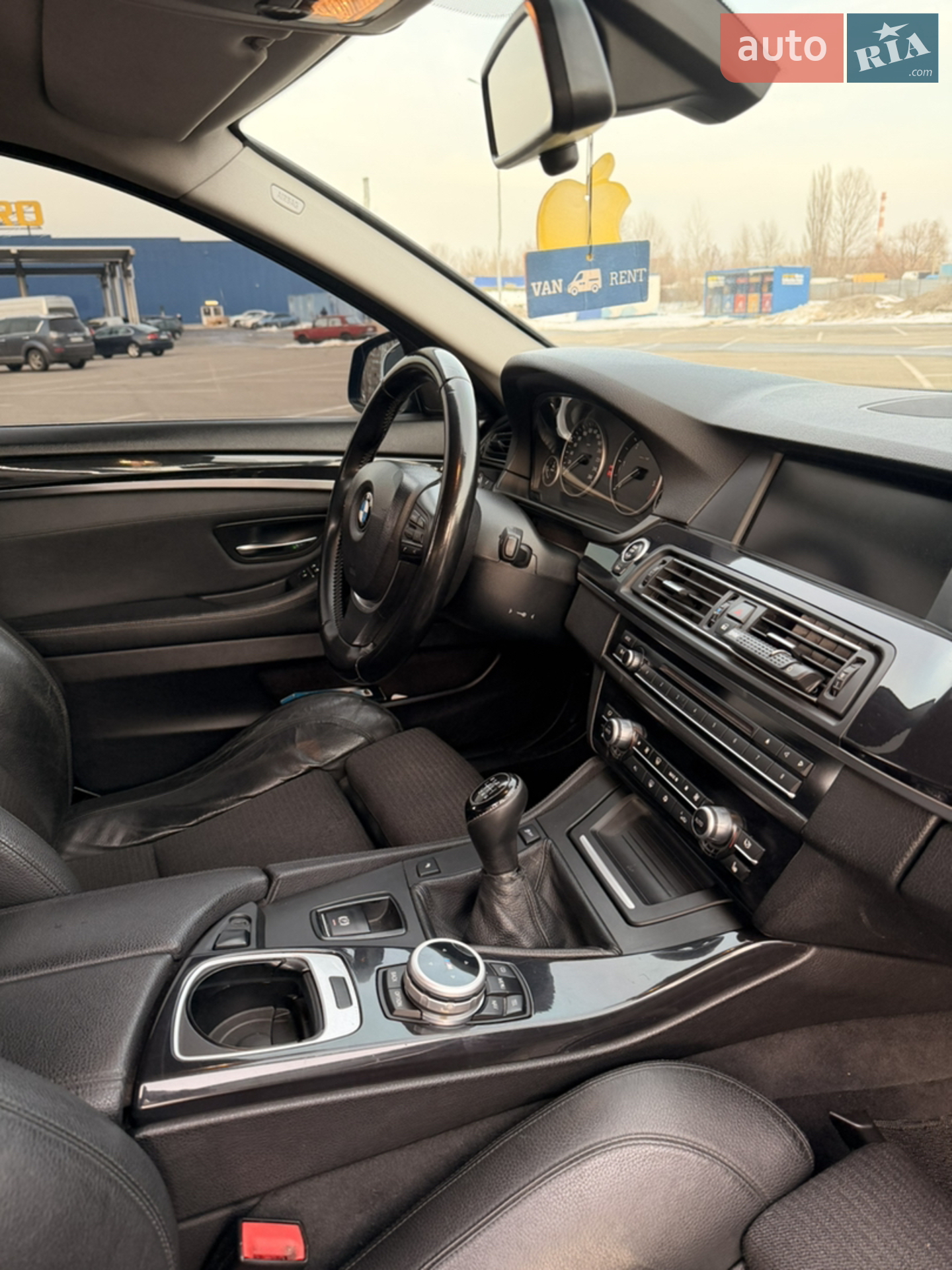 2010 BMW 5er - мініатюра 15