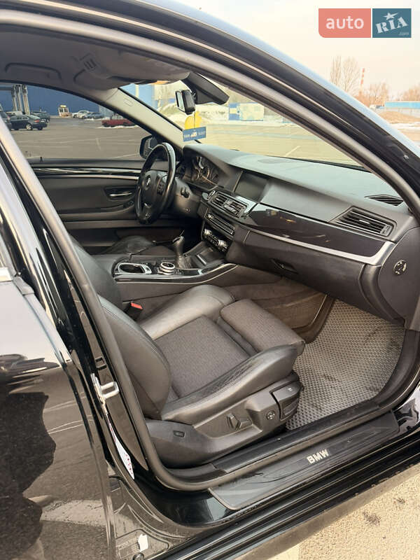 Седан BMW 5 Series 2010 в Киеве