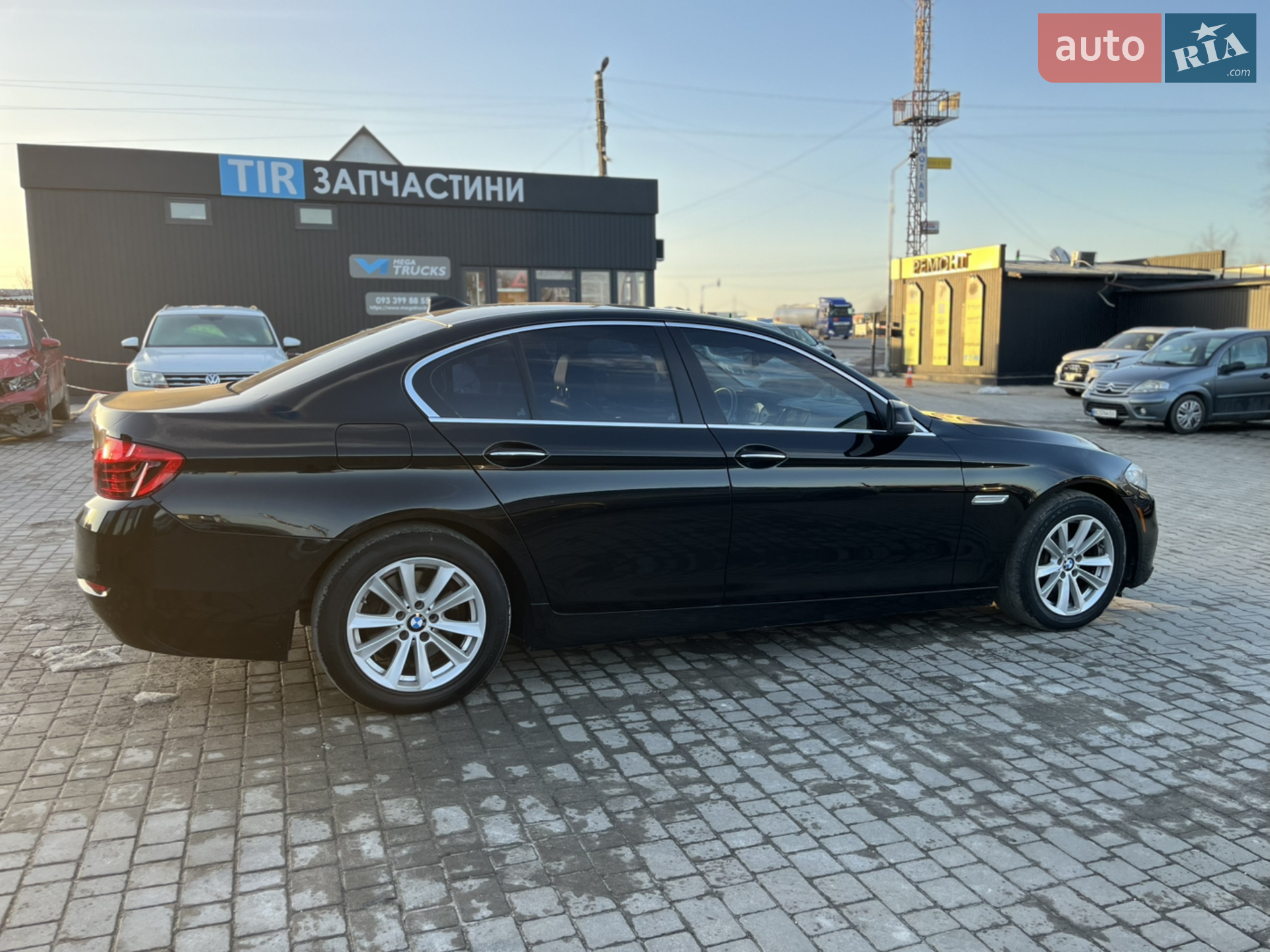 2013 BMW 5er - мініатюра 8