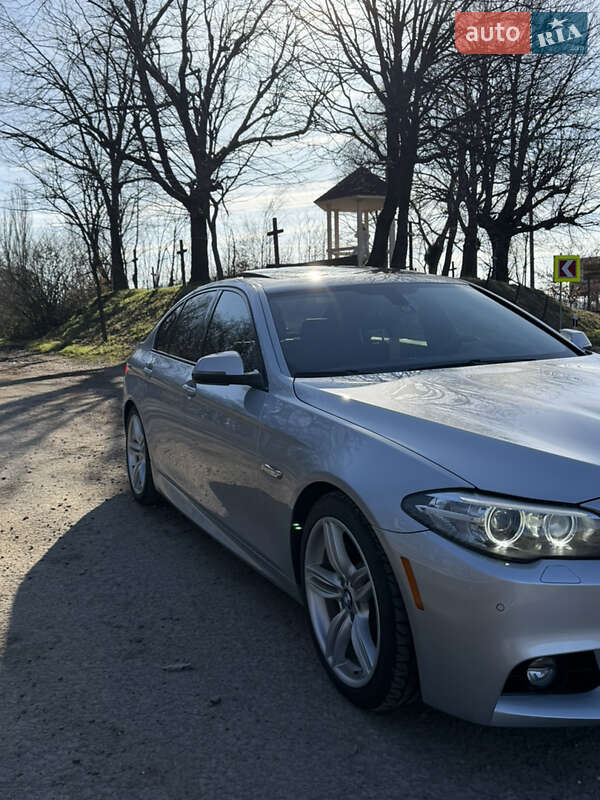 Седан BMW 5 Series 2015 в Виноградове
