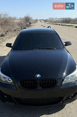 Седан BMW 5 Series 2003 в Одессе