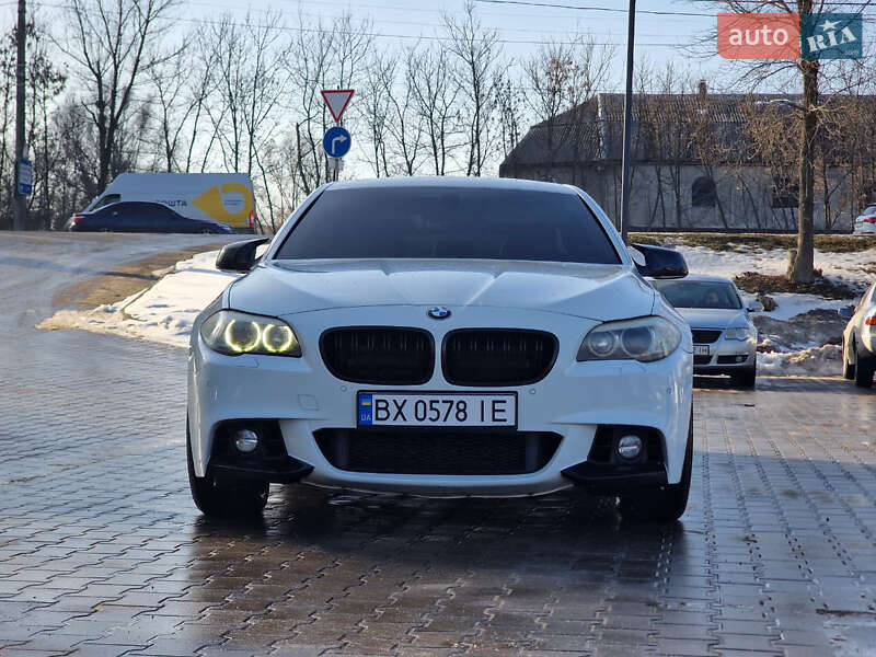 Седан BMW 5 Series 2011 в Хмельницком