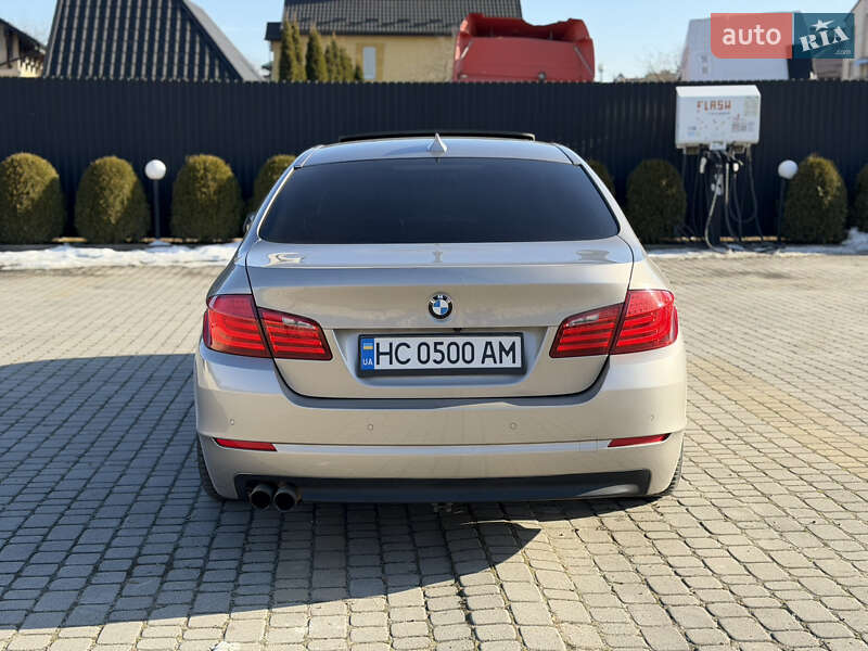 Седан BMW 5 Series 2011 в Львове