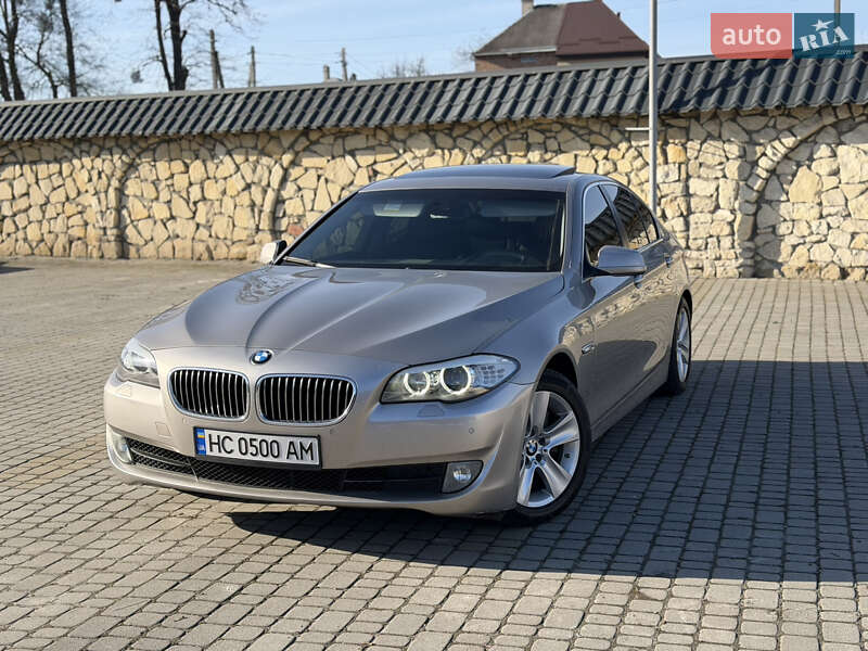 Седан BMW 5 Series 2011 в Львове