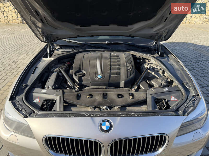 Седан BMW 5 Series 2011 в Львове