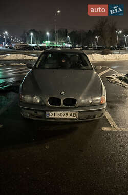 Седан BMW 5 Series 1996 в Киеве