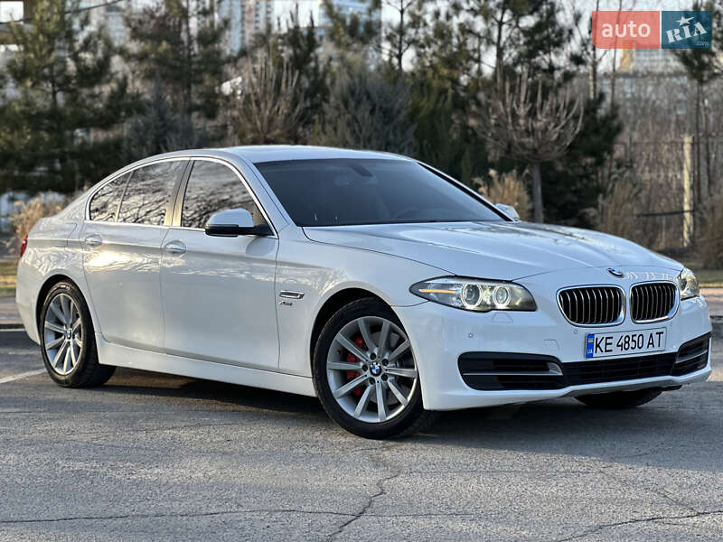 Седан BMW 5 Series 2013 в Днепре