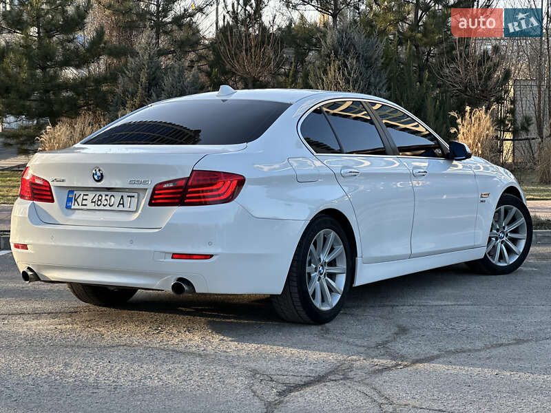 Седан BMW 5 Series 2013 в Днепре