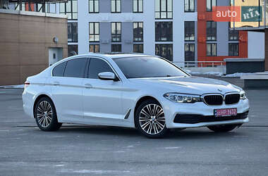 Седан BMW 5 Series 2018 в Киеве