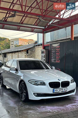 Седан BMW 5 Series 2011 в Балті