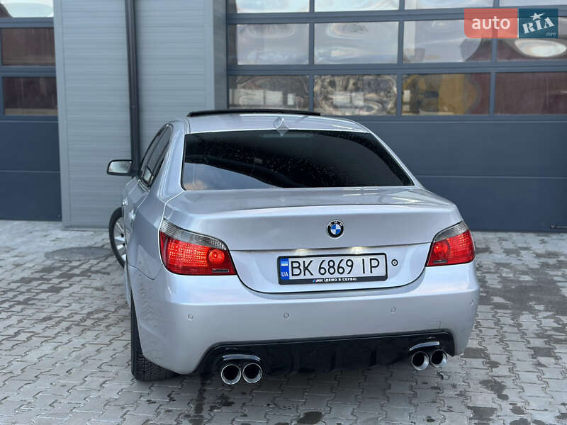 Седан BMW 5 Series 2004 в Сарнах