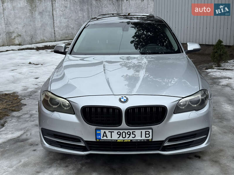 Седан BMW 5 Series 2014 в Ивано-Франковске