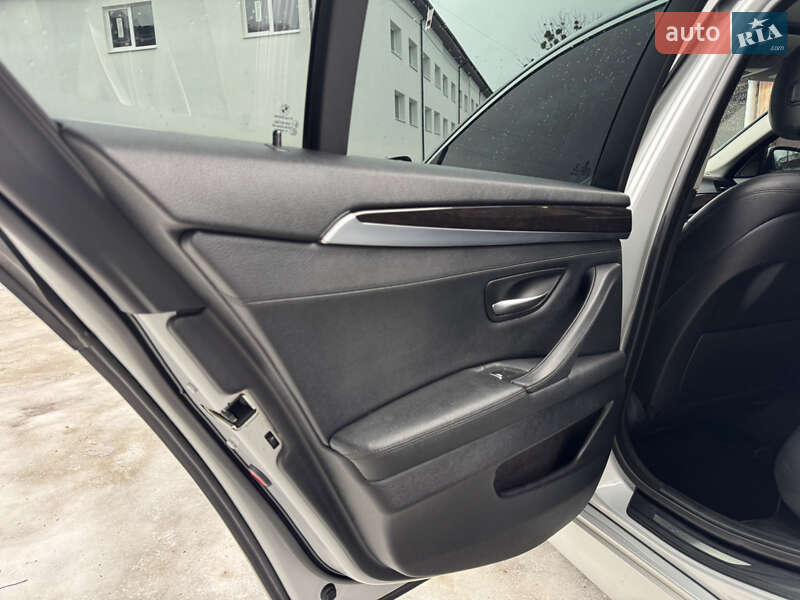 Седан BMW 5 Series 2014 в Ивано-Франковске