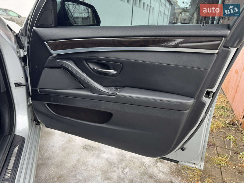 Седан BMW 5 Series 2014 в Ивано-Франковске