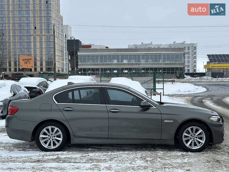 Седан BMW 5 Series 2014 в Луцке